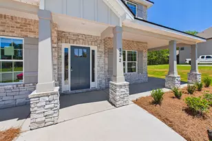322 Air View Dr, Warner Robins, GA 31093 - Photo 9
