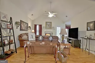 125 Wendy Way, Fayetteville, GA 30215 - Photo 5