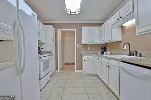 125 Wendy Way, Fayetteville, GA 30215 - Photo 23