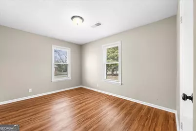 317 E Barnett St, Washington, GA 30673 - Photo 23