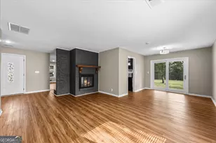 317 E Barnett St, Washington, GA 30673 - Photo 7