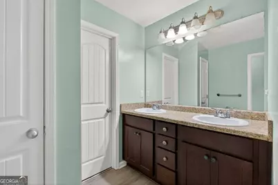 1027 Grenier Terrace NE, Lawrenceville, GA 30045 - Photo 33