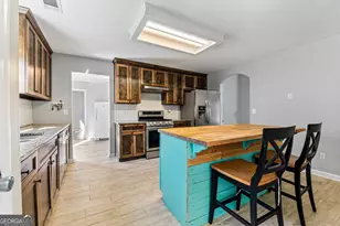 349 Simeon Rd, Statham, GA 30666 - Photo 9