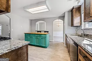 349 Simeon Rd, Statham, GA 30666 - Photo 11