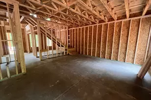 539 N Falling Water Dr, Demorest, GA 30535 - Photo 5