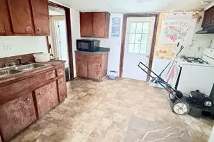 309 Samuel L Johnson Dr, Jackson, GA 30233 - Photo 7