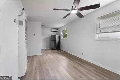 462 Whitehall Terrace SW, Atlanta, GA 30312 - Photo 3