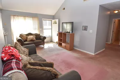 120 Park Place, Barnesville, GA 30204 - Photo 39