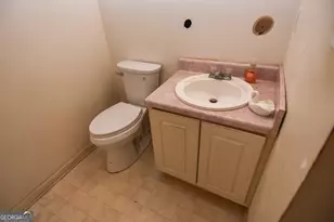 120 Park Pl, Barnesville, GA 30204 - Photo 23