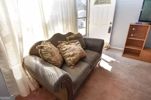 120 Park Pl, Barnesville, GA 30204 - Photo 11