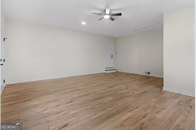 8228 Lullwater Court, Jonesboro, GA 30236 - Photo 23