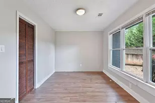 326 Mathews Ave, Atlanta, GA 30307 - Photo 15