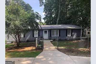 135 Southshore, Eatonton, GA 31024 - Photo 1