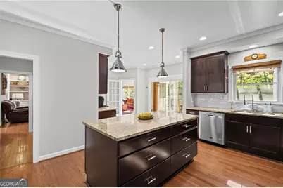 1728 Barrington Circle, Marietta, GA 30062 - Photo 9