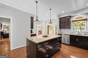 1728 Barrington Cir, Marietta, GA 30062 - Photo 9