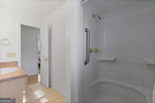 6449 Paradise Point Rd, Flowery Branch, GA 30542 - Photo 21