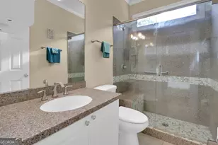 5252 Deep Springs Dr, Stone Mountain, GA 30087 - Photo 17