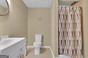 5252 Deep Springs Dr, Stone Mountain, GA 30087 - Photo 35