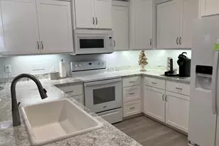 905 SE Wayne Street N St, Darien, GA 31305 - Photo 25