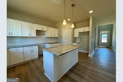166 Country World Drive, Macon, GA 31211 - Photo 7