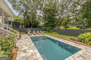 311 Peachtree St, Saint Simons, GA 31522 - Photo 35