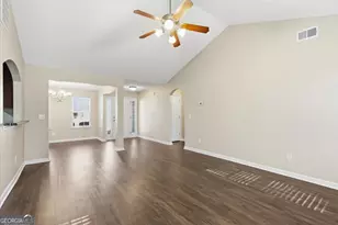 946 Damson Tr, Hampton, GA 30228 - Photo 11