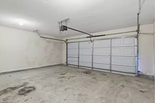 946 Damson Tr, Hampton, GA 30228 - Photo 31