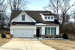 1924 Lou Gurley Rd, Bowersville, GA 30516 - Photo 1