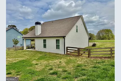 1924 Lou Gurley Road, Bowersville, GA 30516 - Photo 7