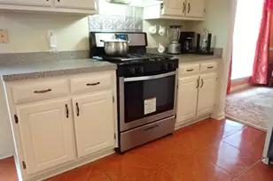 10617 Barberry Dr, Hampton, GA 30228 - Photo 11