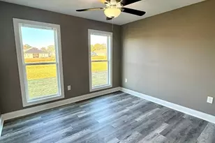 1052 Field St, Dudley, GA 31022 - Photo 9