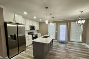 1052 Field St, Dudley, GA 31022 - Photo 3