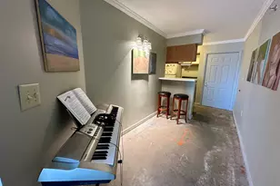 795 Hammond Dr, Sandy Springs, GA 30328 - Photo 9