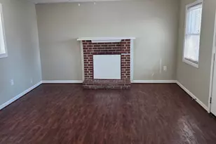 120 S Pine St, Toccoa, GA 30577 - Photo 3