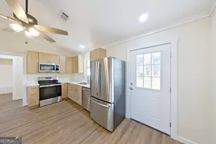 1021 11th Ave NW, Moultrie, GA 31768 - Photo 11