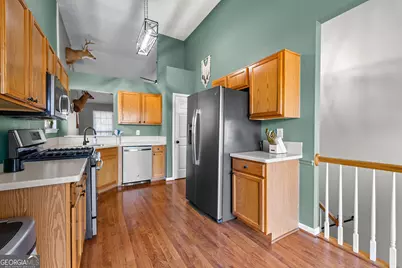 90 Hollow Oaks Court, Newnan, GA 30263 - Photo 13