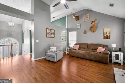 90 Hollow Oaks Court, Newnan, GA 30263 - Photo 9