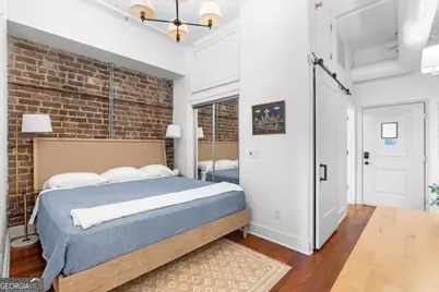 310 W Broughton Street #2011, Savannah, GA 31401 - Photo 5