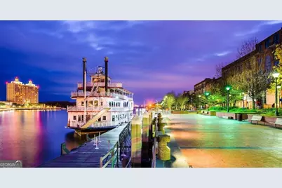 310 W Broughton Street #2012, Savannah, GA 31401 - Photo 17