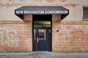 310 W Broughton St, Savannah, GA 31401 - Photo 15