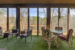 261 McIntosh Cir, Jackson, GA 30233 - Photo 21