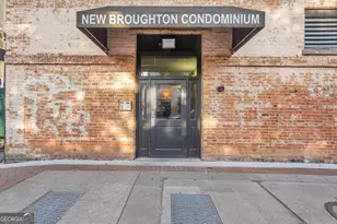 310 W Broughton St, Savannah, GA 31401 - Photo 35