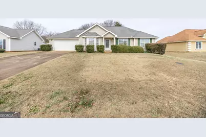 1560 Sweetwater Drive, Warner Robins, GA 31088 - Photo 3