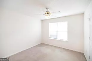 1560 Sweetwater Dr, Warner Robins, GA 31088 - Photo 19