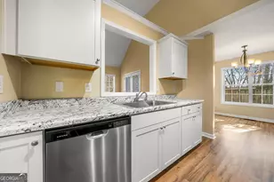 198 Lakeview Dr, Temple, GA 30179 - Photo 5