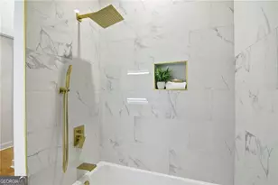 6305 Shannon Pkwy, Union City, GA 30291 - Photo 7