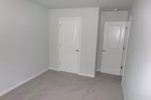 404 Oakwood Dr NW, Milledgeville, GA 31061 - Photo 9