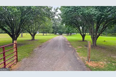 3255 Alvaton Road, Gay, GA 30218 - Photo 3