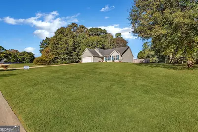 1404 Saddlebrook Court, Locust Grove, GA 30248 - Photo 3