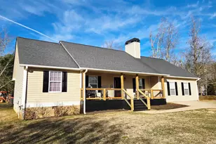 10 Shannons Ln, Comer, GA 30629 - Photo 1